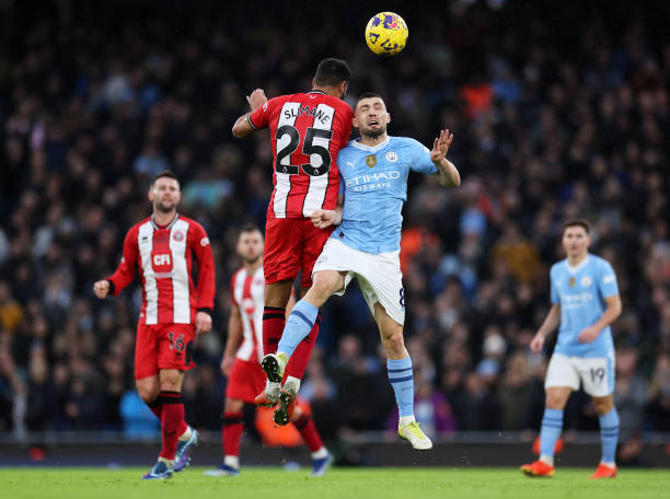 而富勒姆在 而富勒姆在