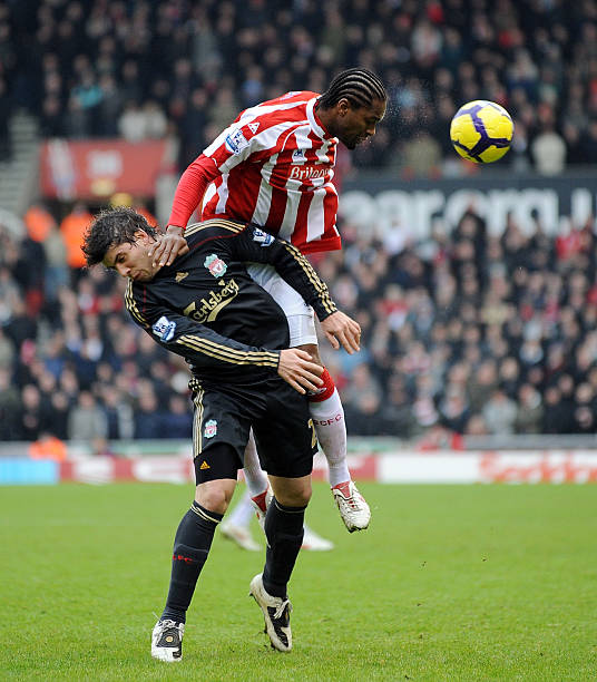 刻挺身而出 刻挺身而出