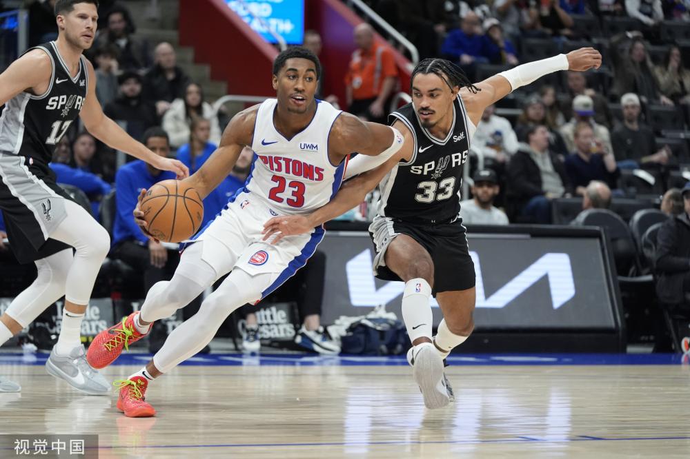 镶嵌在球队 镶嵌在球队