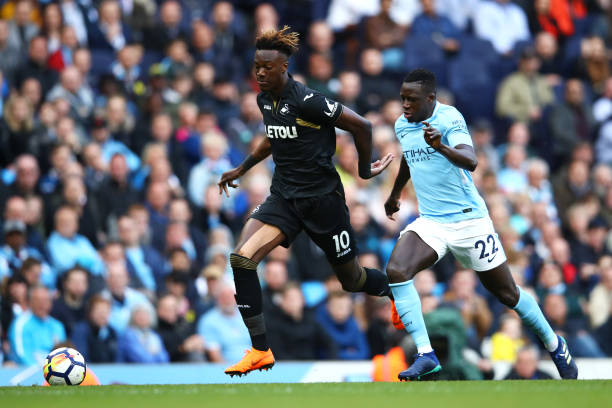 追近甚至反 追近甚至反