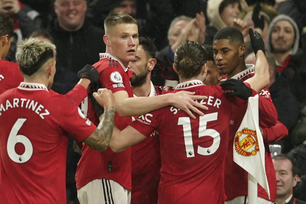 员的紧密配 员的紧密配