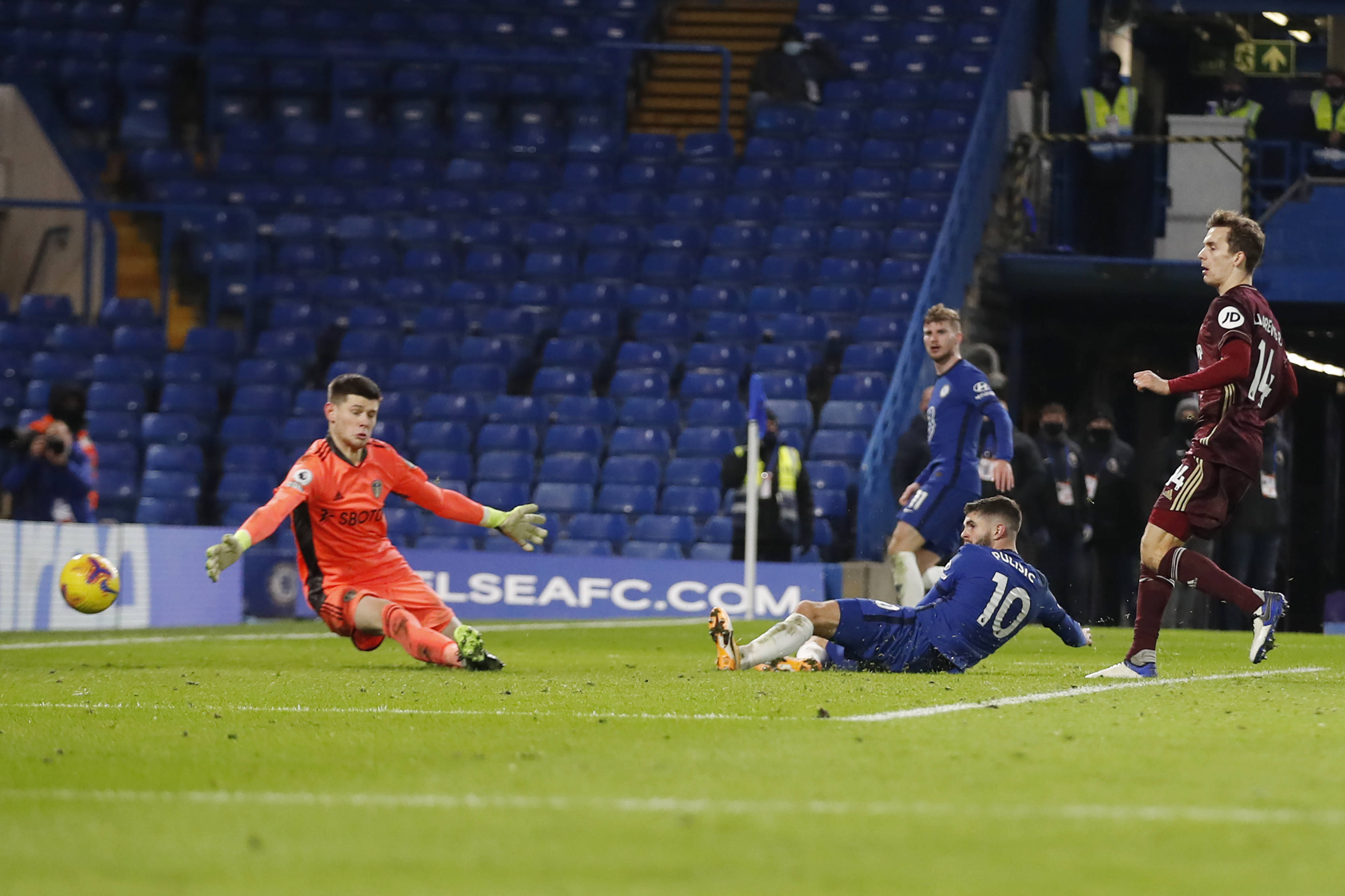 队取胜的关 队取胜的关